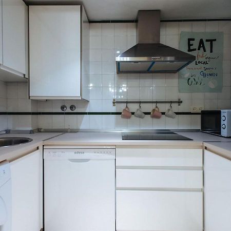 Pajaritos Suite Apartment - Private Parking Included Seville Exterior photo