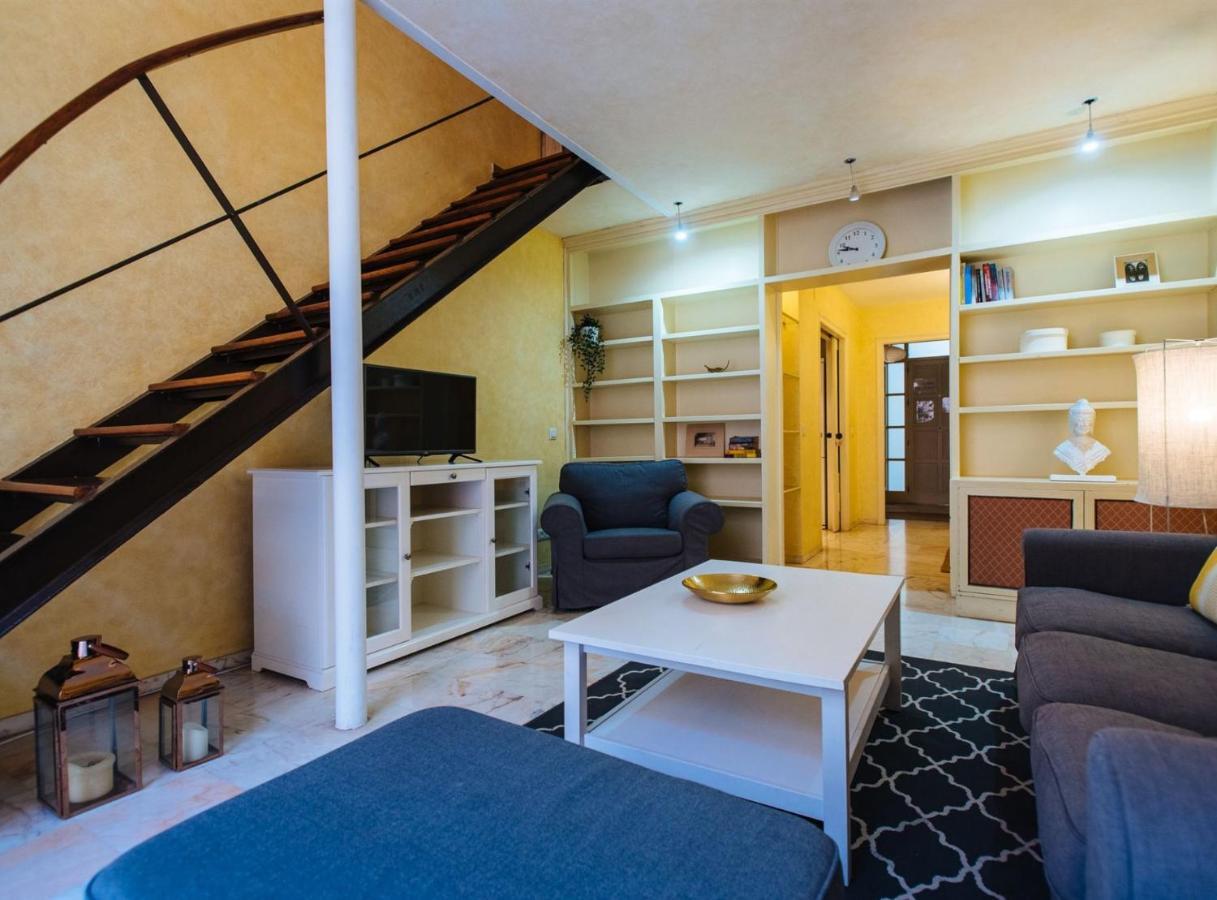Pajaritos Suite Apartment - Private Parking Included Seville Exterior photo