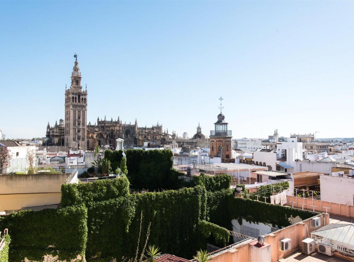 Pajaritos Suite Apartment - Private Parking Included Seville Exterior photo
